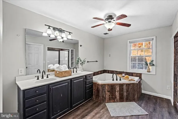 $499,999 | 200 Weise Drive, Louisa, VA 23093