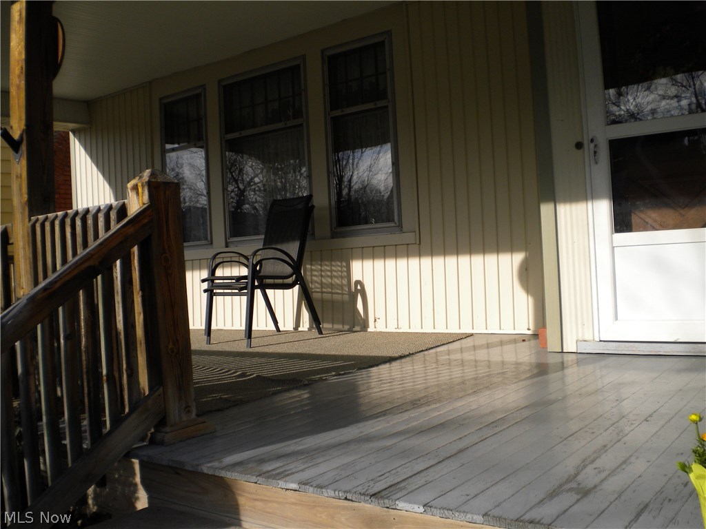 18215 Landseer Road Cleveland, OH 44119 - Photo 3 of 21 Front Porch.