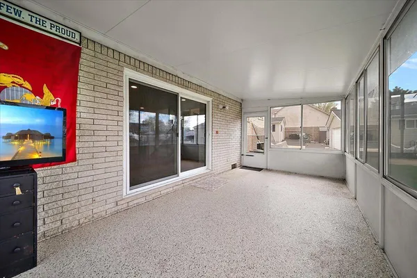 $425,000 | 38909 Lakeshore Drive, Harrison Township, MI 48045
