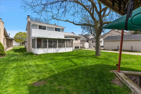 $425,000 | 38909 Lakeshore Drive, Harrison Township, MI 48045