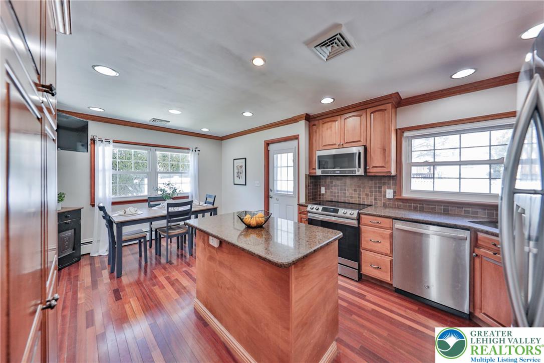 2805 Green Pond Road Easton, PA 18045 - Photo 17 of 74