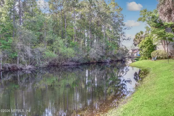 $195,000 | 8702 Como Lake Drive, Jacksonville, FL 32256