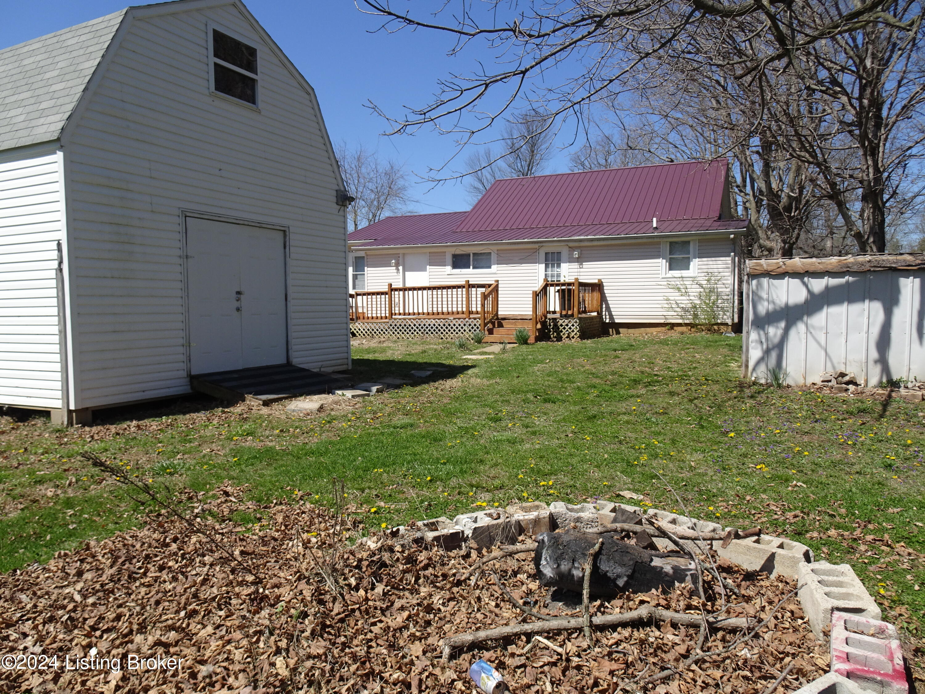 70 School Loop Road Buffalo, KY 42716 - Photo 23 of 27 DSC06459