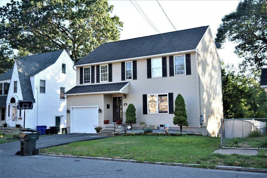 104 Appleton Street Springfield, MA 01108 - Photo 1 of 7 Gallery Image 1
