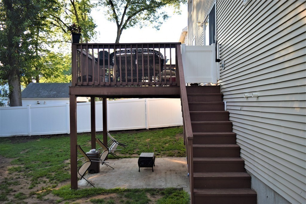 104 Appleton Street Springfield, MA 01108 - Photo 7 of 7 Gallery Image 7