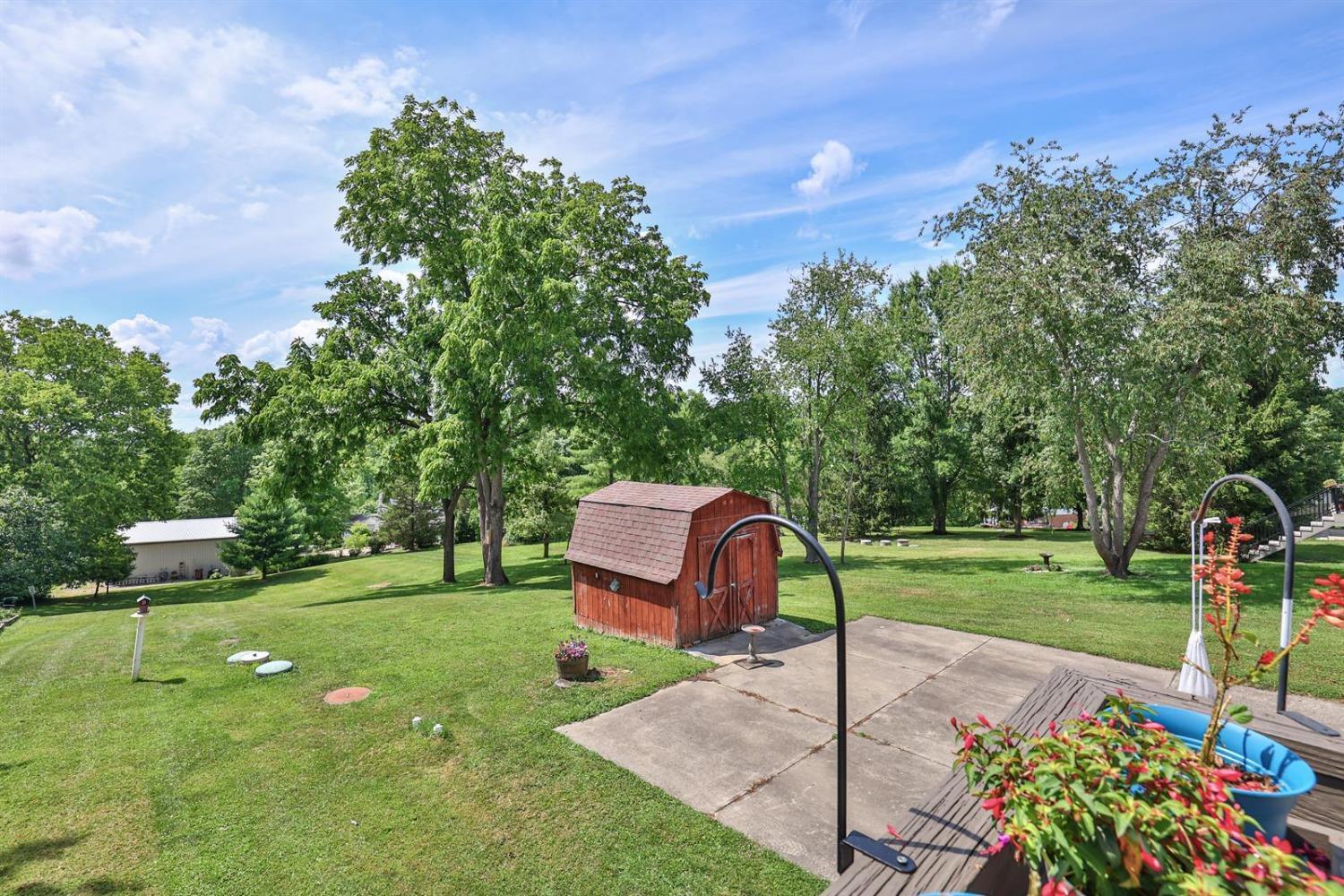 6565 Gaines Road Cincinnati, OH 45247 - Photo 32 of 41