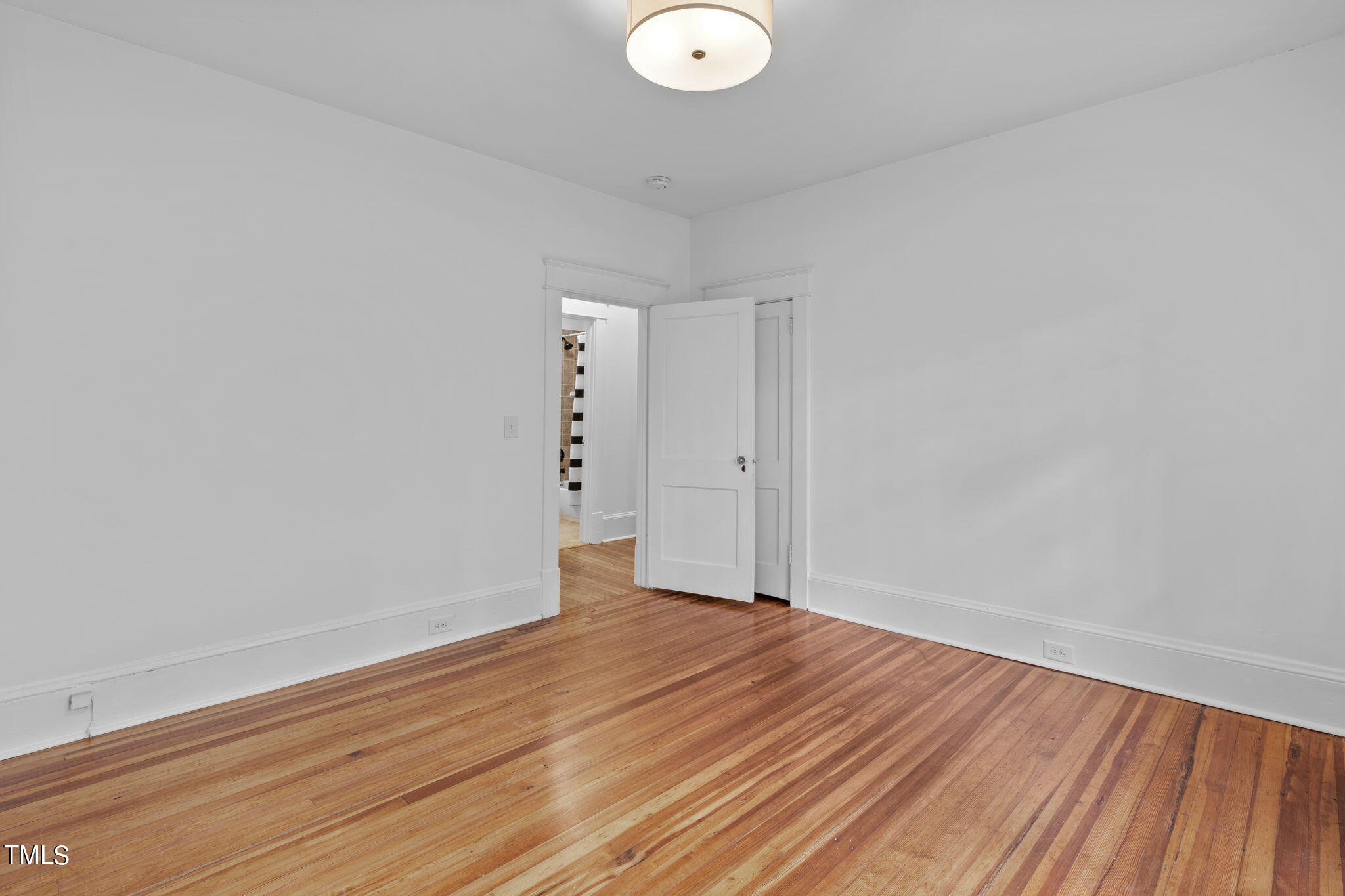 227 Hudson Street Raleigh, NC 27608 - Photo 18 of 43 A-16