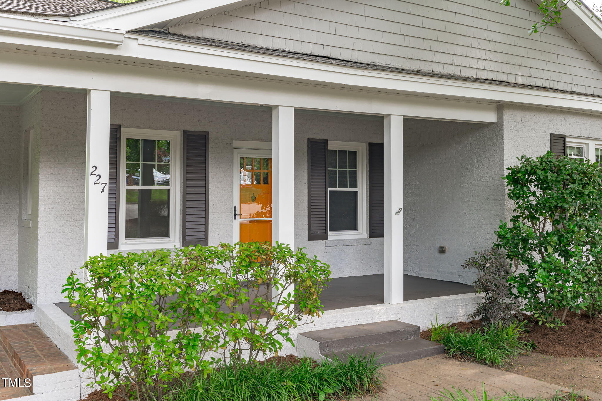 227 Hudson Street Raleigh, NC 27608 - Photo 2 of 43 2