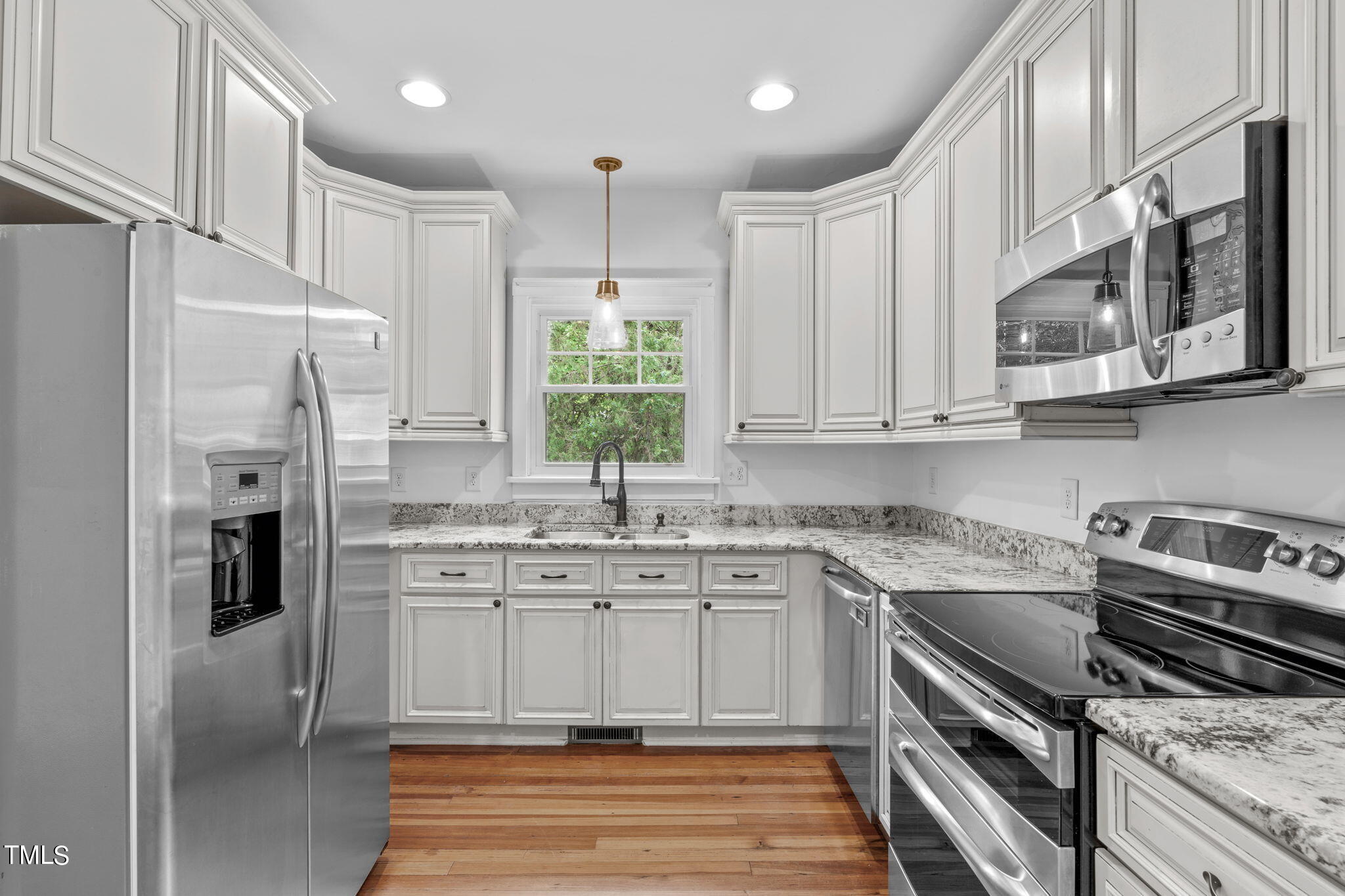 227 Hudson Street Raleigh, NC 27608 - Photo 9 of 43 A-8