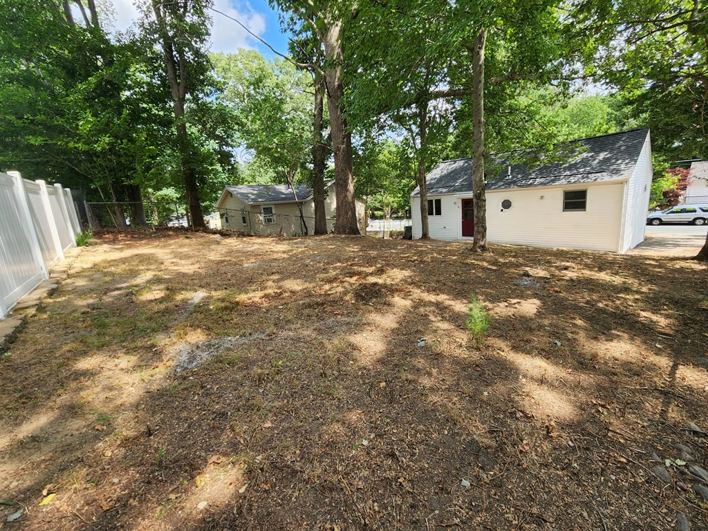 10 Clover Road Holbrook, MA 02343 - Photo 24 of 25