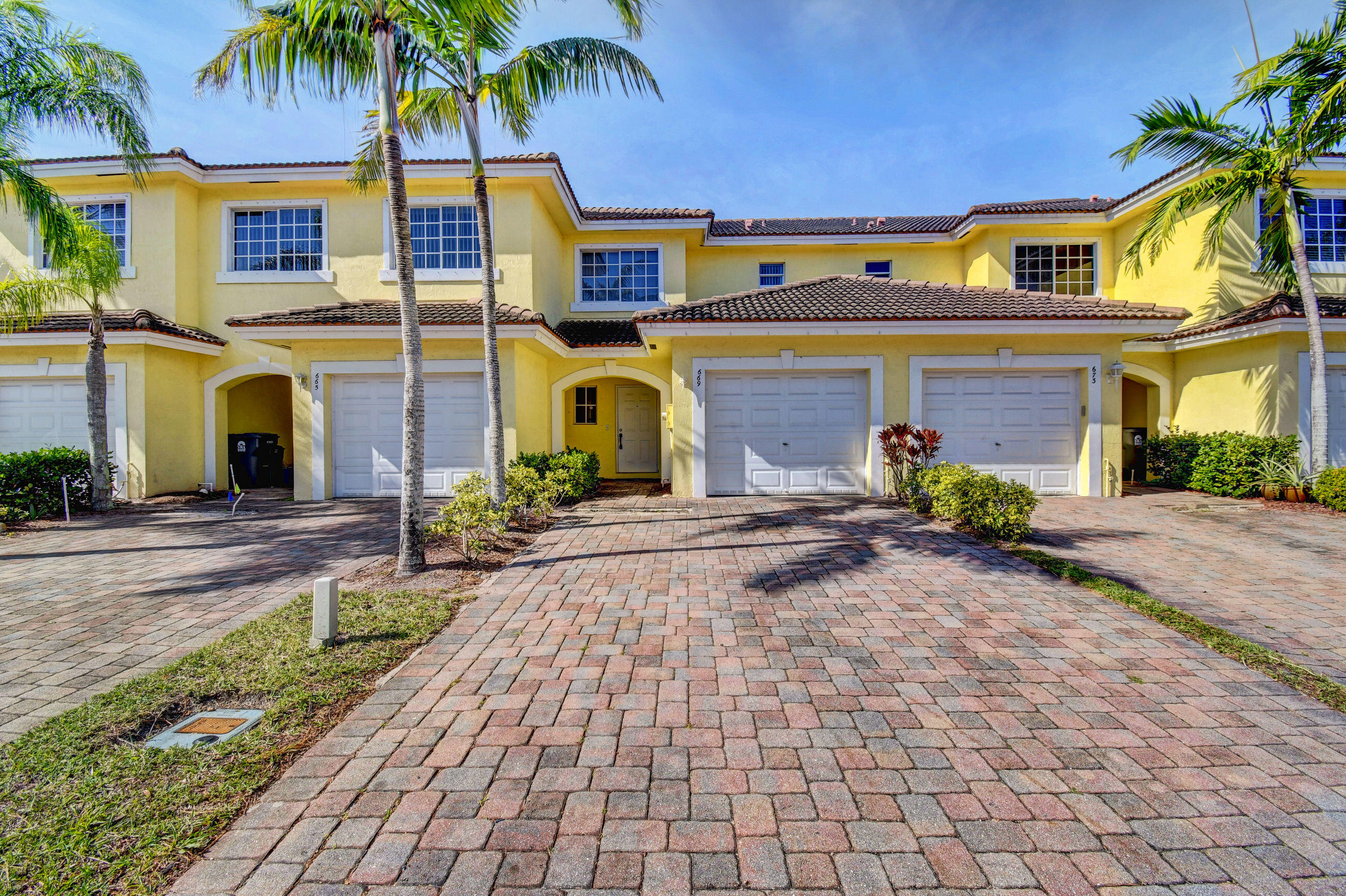 669 Imperial Lake Road West Palm Beach, FL 33413 - Photo 30 of 44 18_dsc_6949_50_51_52_53