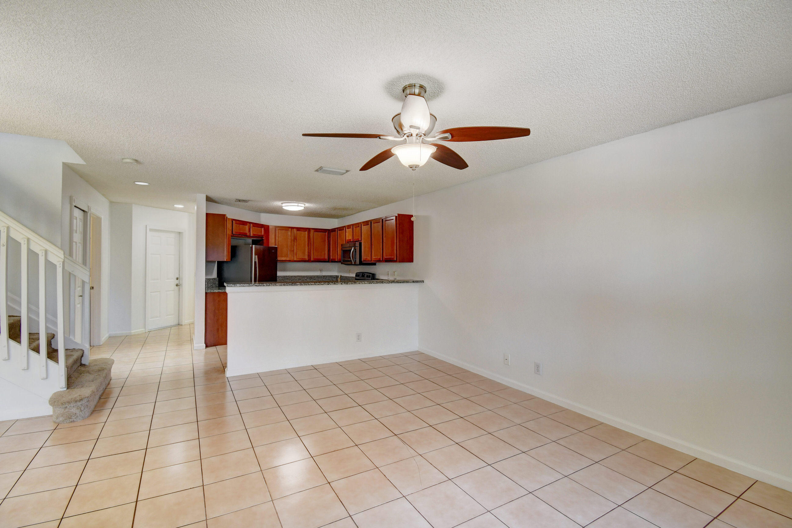 669 Imperial Lake Road West Palm Beach, FL 33413 - Photo 4 of 44 26_dsc_7024_5_6_7_8