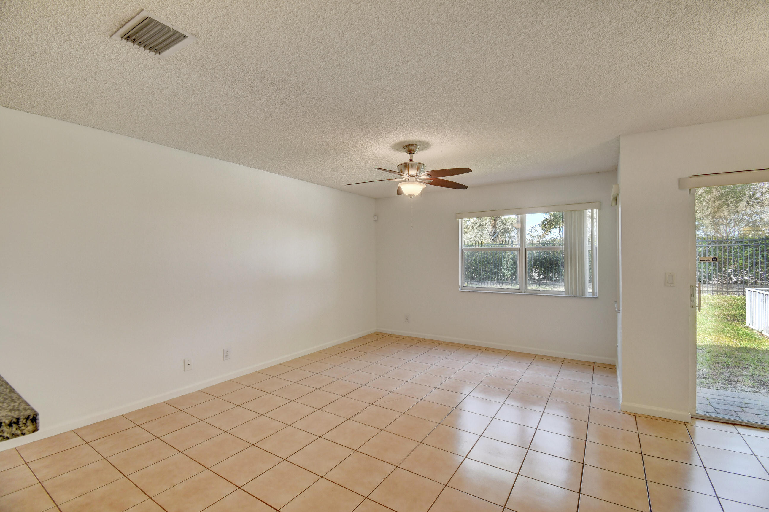669 Imperial Lake Road West Palm Beach, FL 33413 - Photo 9 of 44 23_dsc_7004_5_6_7_8