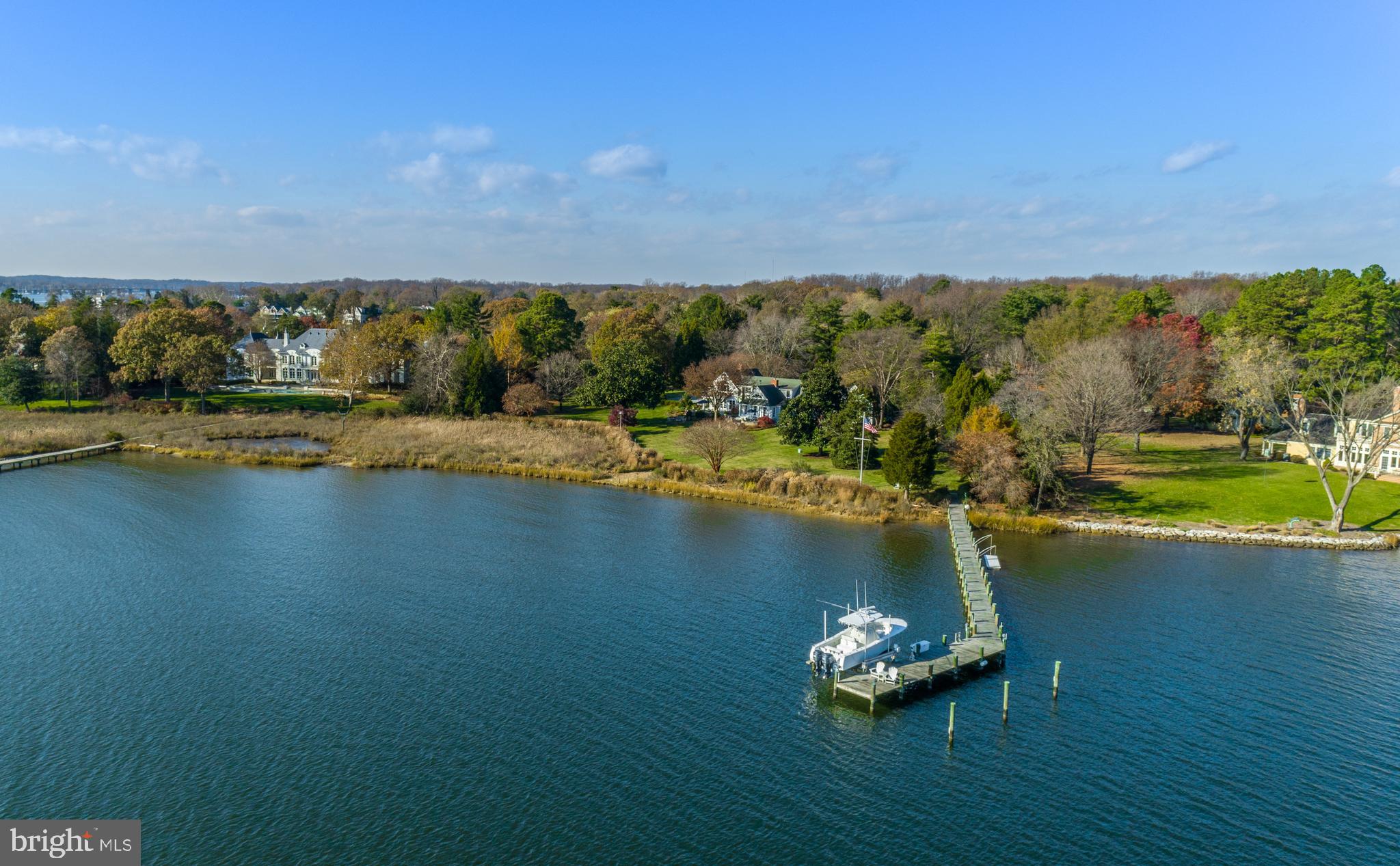 975 Melvin Road Annapolis, MD 21403 - Photo 32 of 39 374 ft of shoreline on Aberdeen Creek