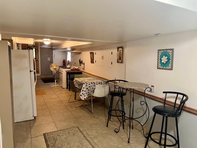 2963 South Archer Avenue Chicago, IL 60608 - Photo 17 of 28 a view of a dining room with furniture
