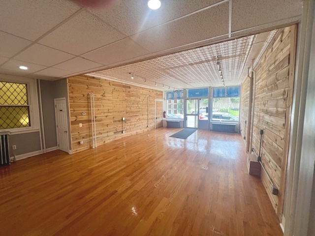2963 South Archer Avenue Chicago, IL 60608 - Photo 4 of 28 a view of a livingroom with wooden floor