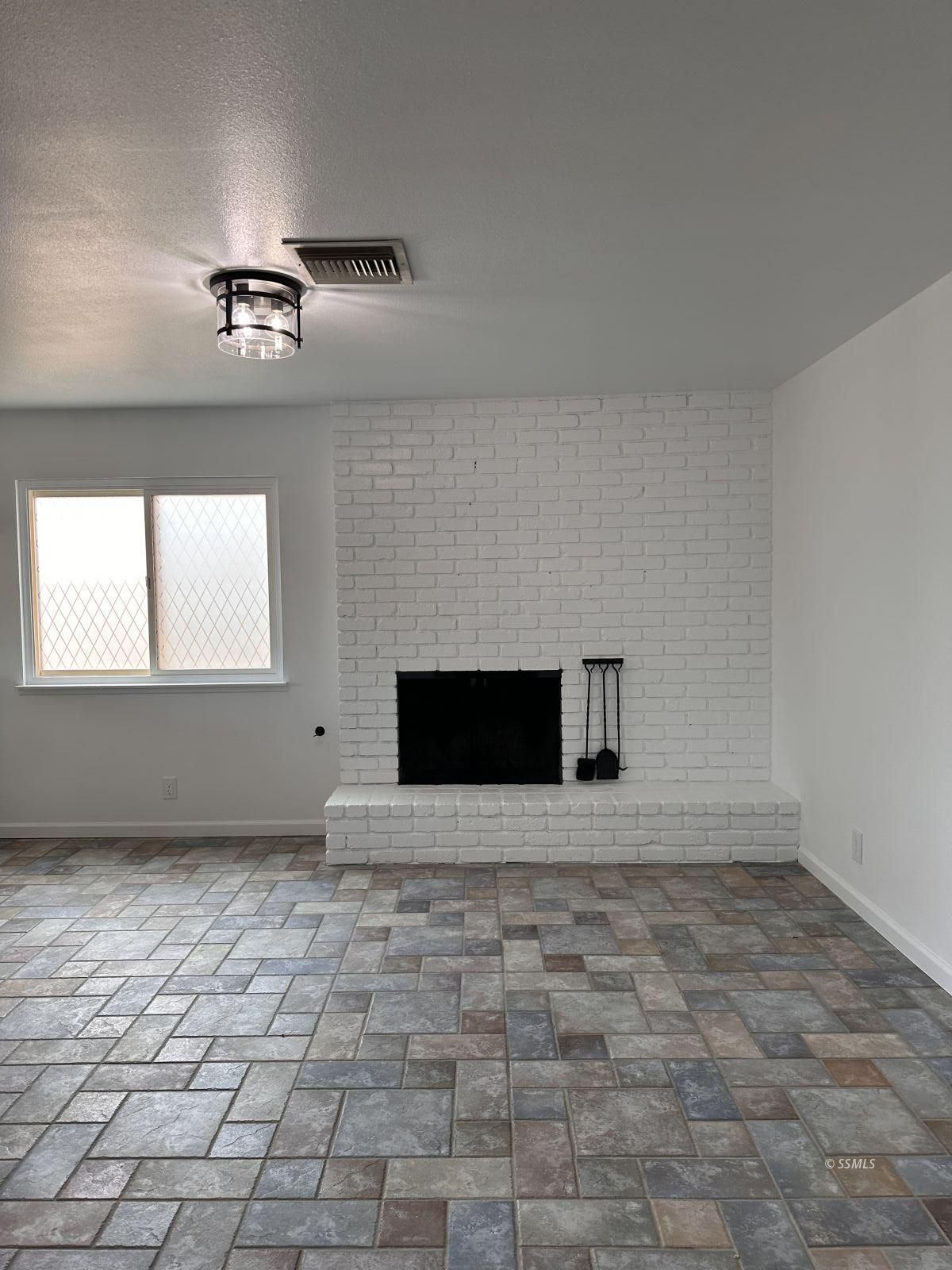 1230 North El Prado Drive Ridgecrest, CA 93555 - Photo 4 of 13