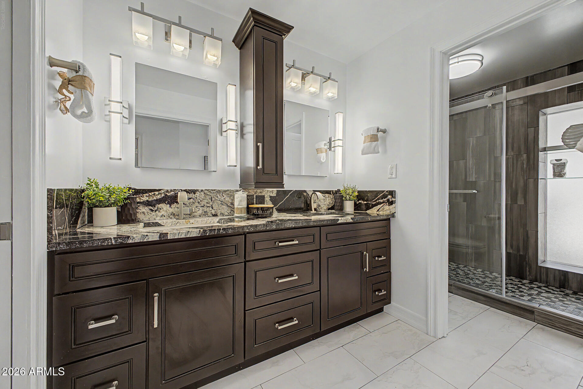 2335 East Shangri La Road Phoenix, AZ 85028 - Photo 21 of 50
