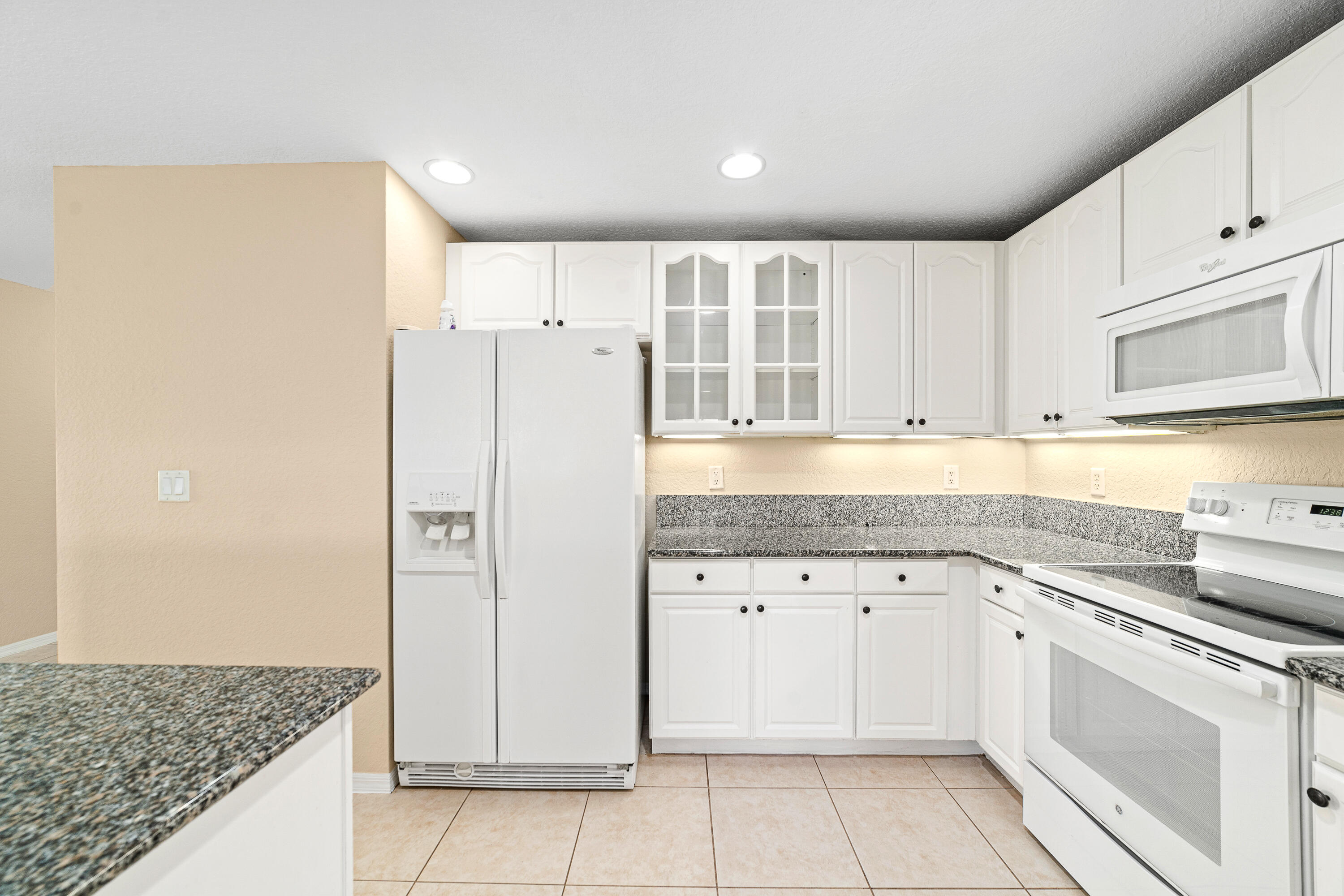5935 Abbey Road, Unit 5935 Tamarac, FL 33321 - Photo 7 of 36 _DSC1106