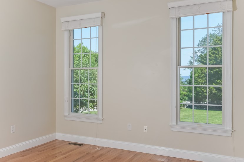 830 East Shore Road Jamestown, RI 02835 - Photo 24 of 40