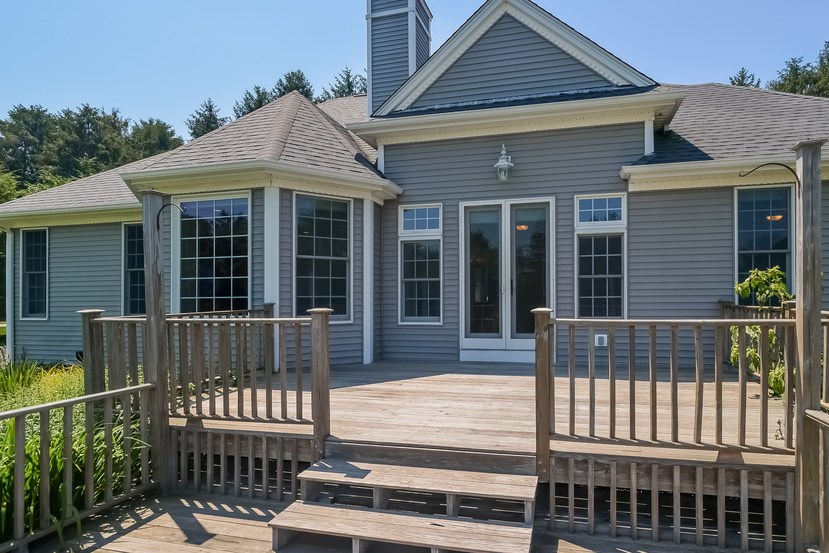 830 East Shore Road Jamestown, RI 02835 - Photo 28 of 40