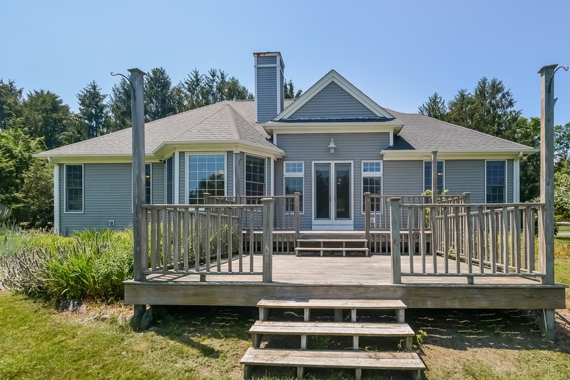 830 East Shore Road Jamestown, RI 02835 - Photo 37 of 40