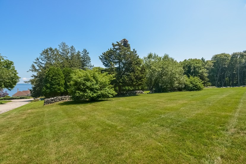830 East Shore Road Jamestown, RI 02835 - Photo 40 of 40