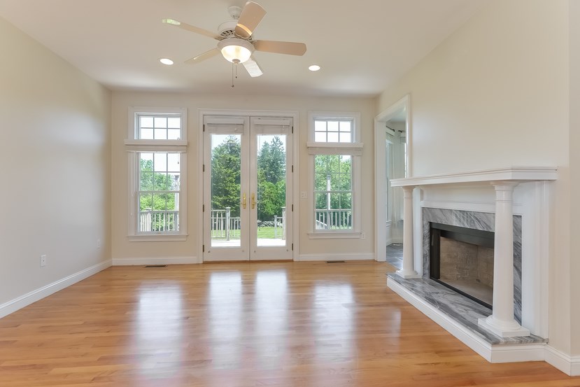 830 East Shore Road Jamestown, RI 02835 - Photo 9 of 40
