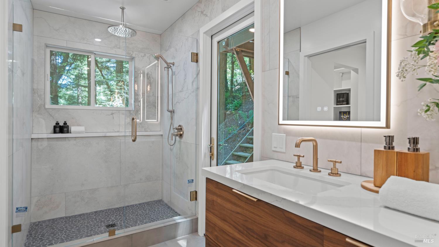 10 Fire Road Larkspur, CA 94939 - Photo 27 of 35 Primary spa bath features luxury touches throughout