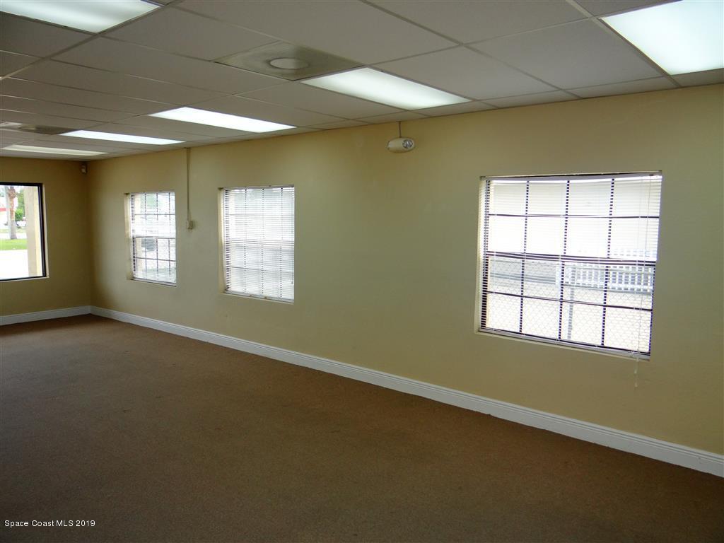 2524 Palm Bay Road Northeast, Unit 1 Palm Bay, FL 32905 - Photo 9 of 13 DSC00638