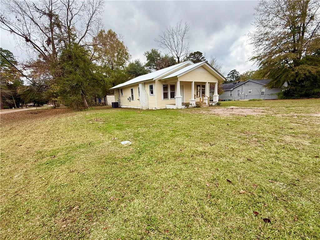 2809 Church Street Olla, LA 71465 - Photo 2 of 25