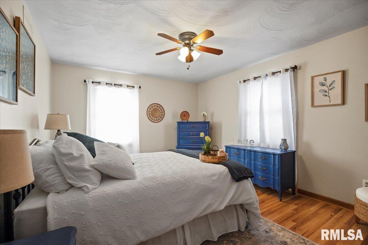 1813 Hunter Ridge Drive Springfield, IL 62704 - Photo 9 of 28 Gallery Image 9