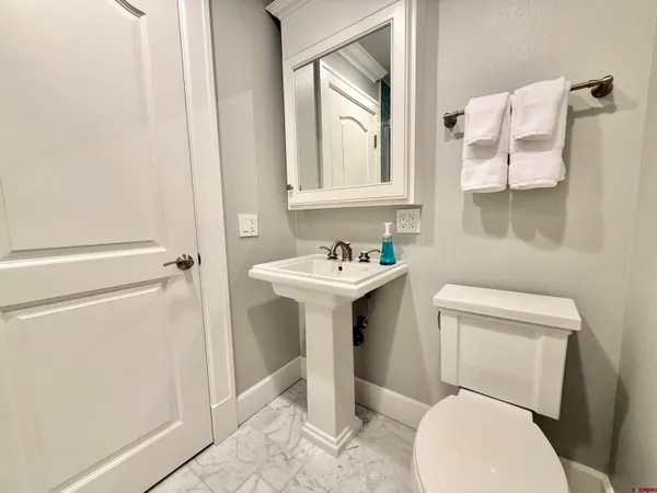 $1,100,000 | 22876 Thunder Mountain Lane, Cedaredge, CO 81413