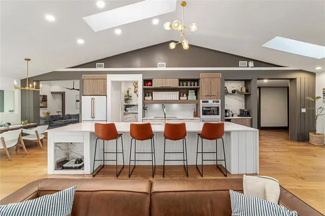 $976,000 | 4400 Southwest 20th Avenue, Ocala, FL 34471