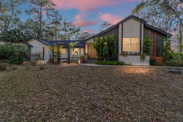 $976,000 | 4400 Southwest 20th Avenue, Ocala, FL 34471