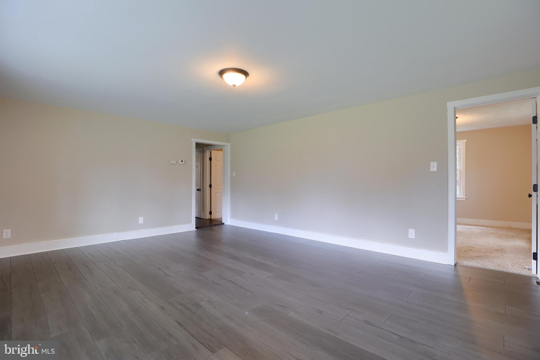 76 North Penn Street Windsor, PA 17366 - Photo 12 of 29