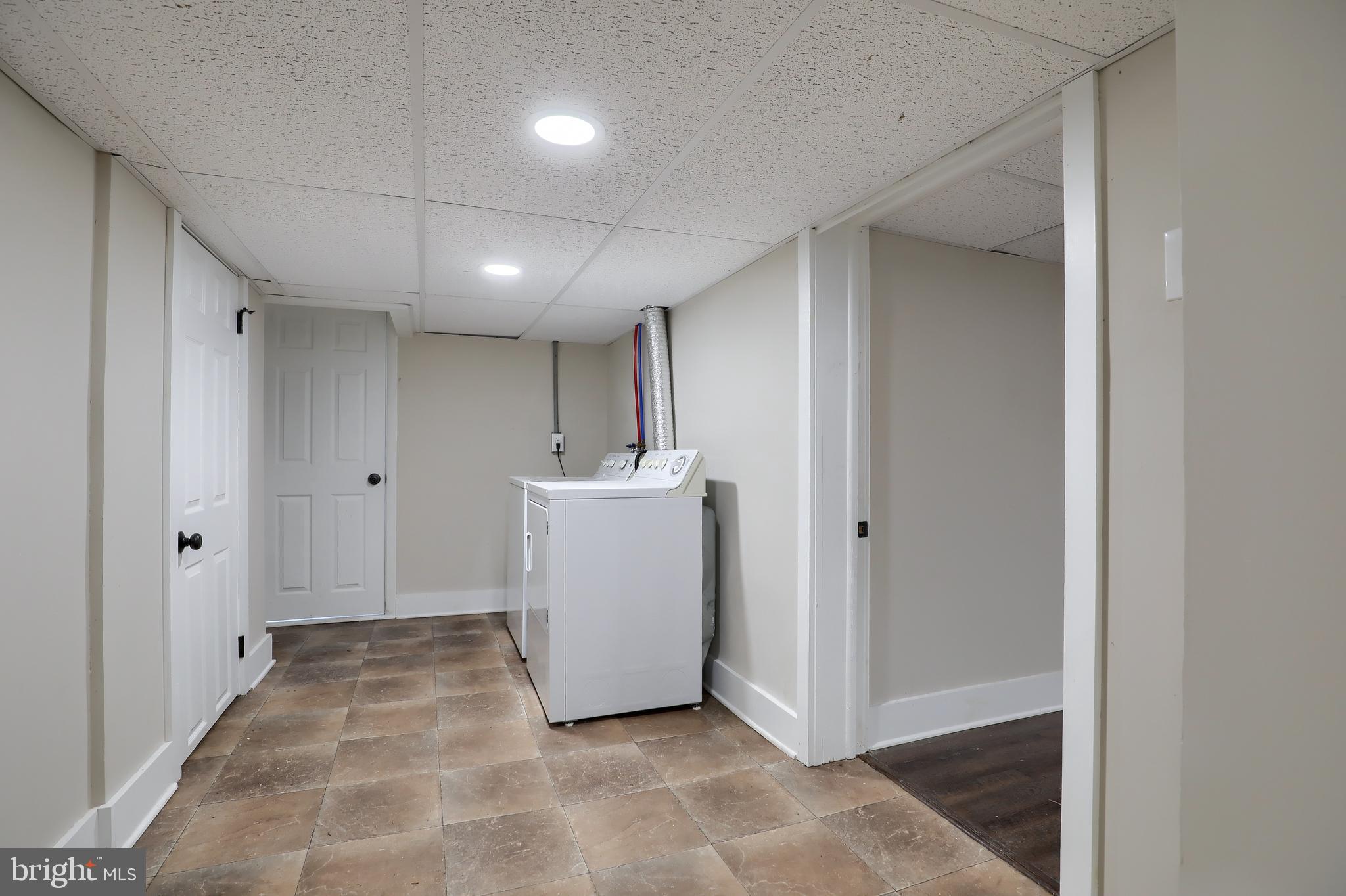 76 North Penn Street Windsor, PA 17366 - Photo 22 of 29