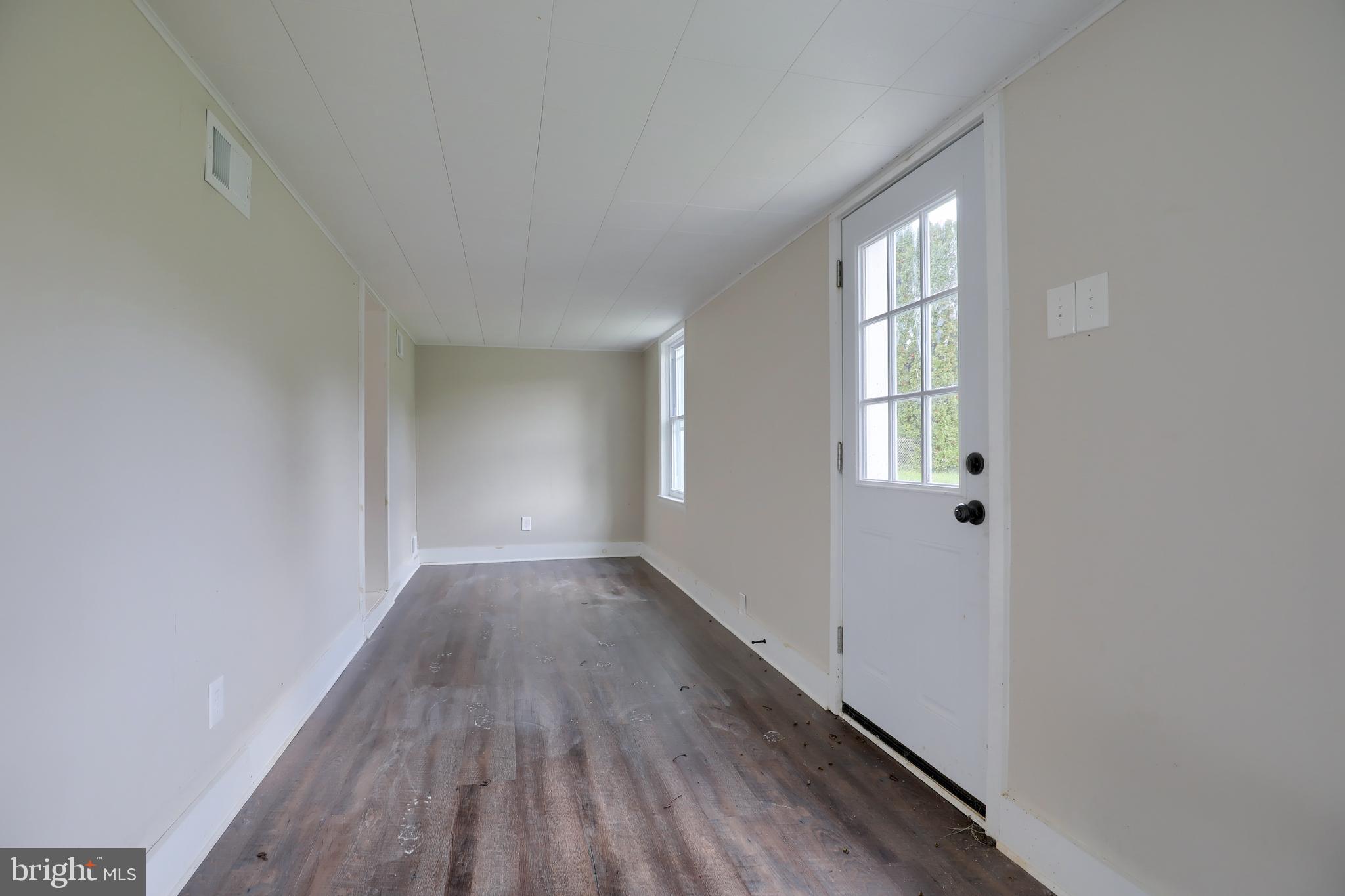76 North Penn Street Windsor, PA 17366 - Photo 24 of 29