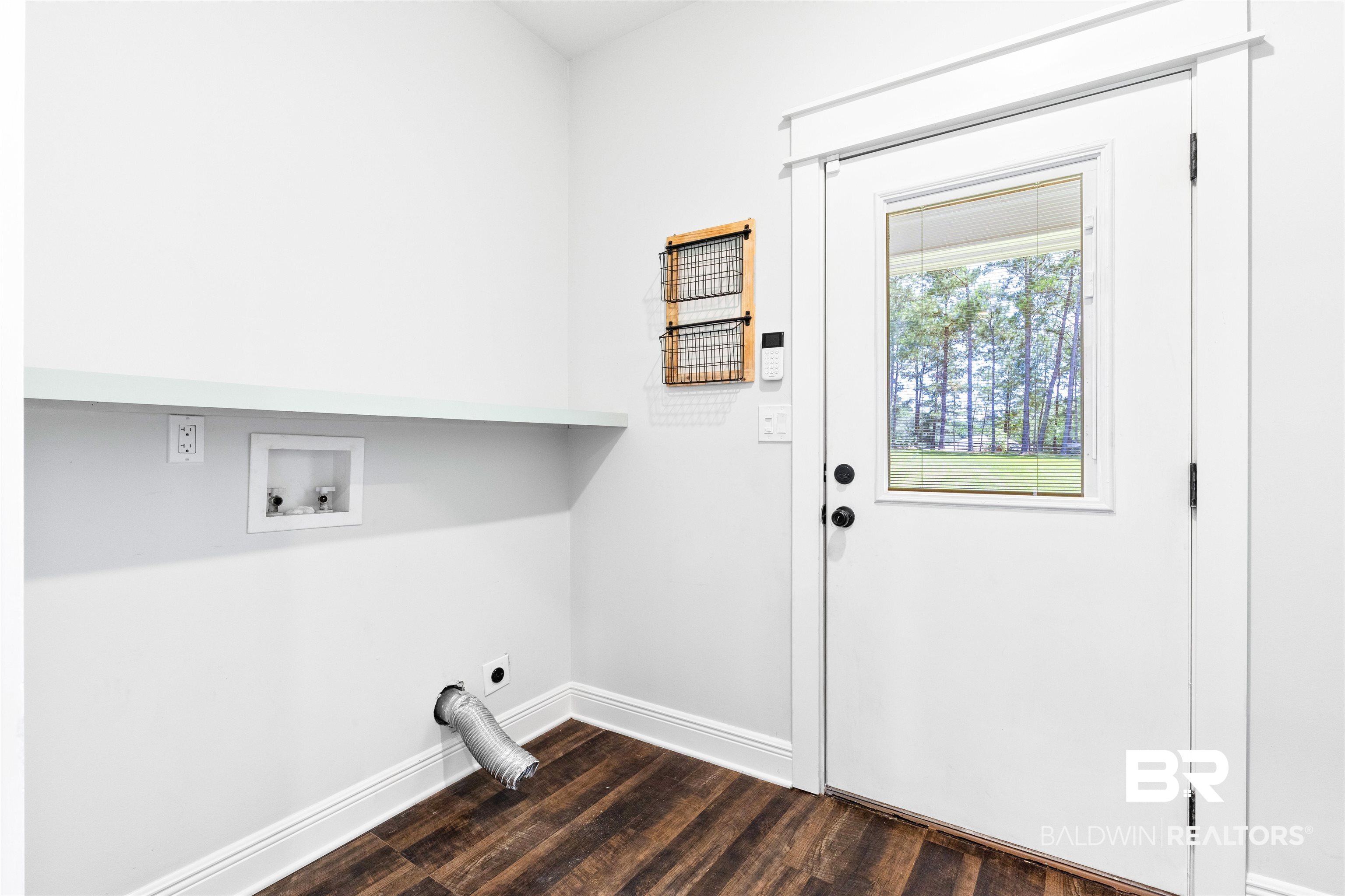 29042 Josephine Drive Elberta, AL 36530 - Photo 14 of 56 Laundry