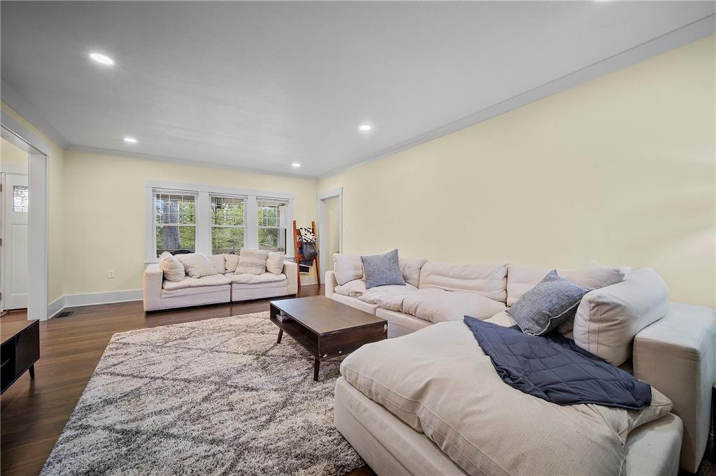 3252 Comanche Road Upper St. Clair, PA 15241 - Photo 18 of 50 a spacious bedroom with a bed and a couch