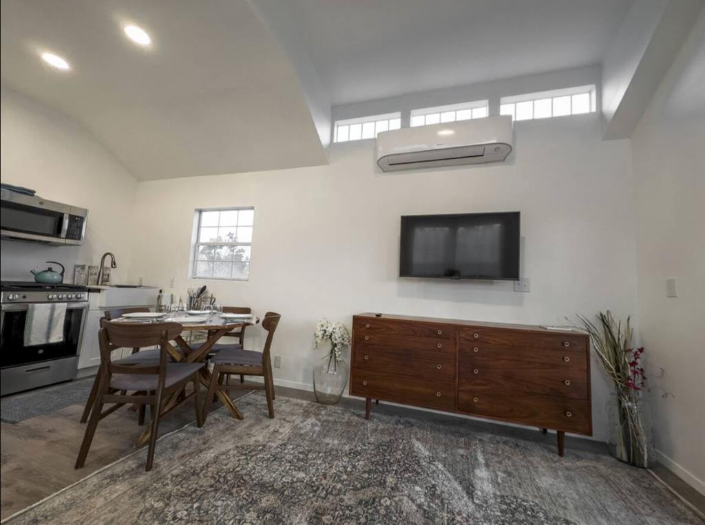 8451 Ranch Road 965 Fredericksburg, TX 78624 - Photo 15 of 21