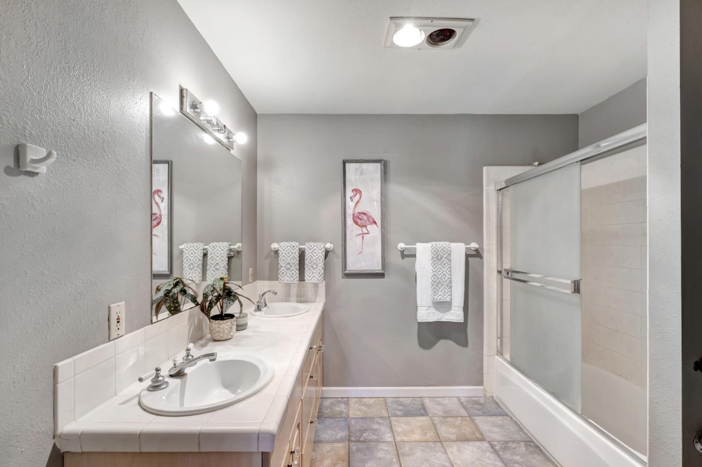 445 Northern Road San Jose, CA 95125 - Photo 34 of 42 a bathroom with a sink and a mirror