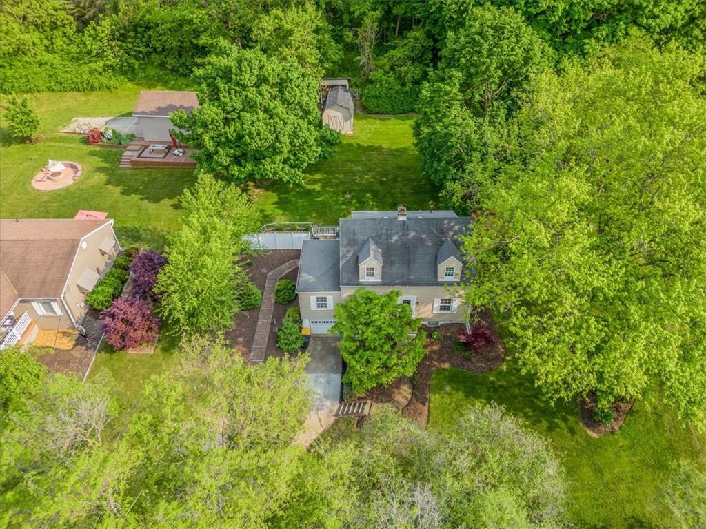 130 Galley Road Canonsburg, PA 15317 - Photo 6 of 39 Gallery Image 6