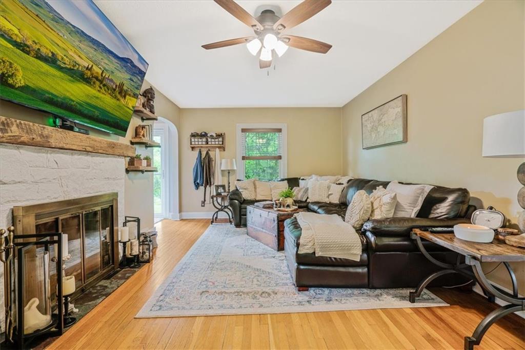 130 Galley Road Canonsburg, PA 15317 - Photo 7 of 39 Gallery Image 7