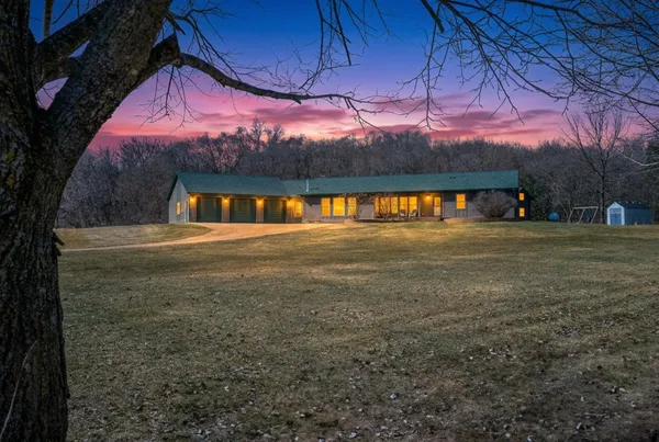 $535,000 | 2061 10th Avenue, Star Prairie, WI 54026