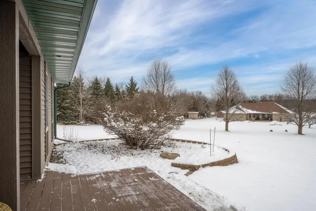 $540,000 | 2061 10th Avenue, Star Prairie, WI 54026