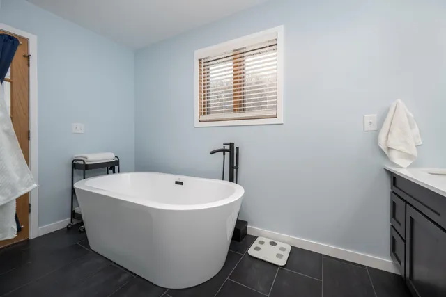 $540,000 | 2061 10th Avenue, Star Prairie, WI 54026