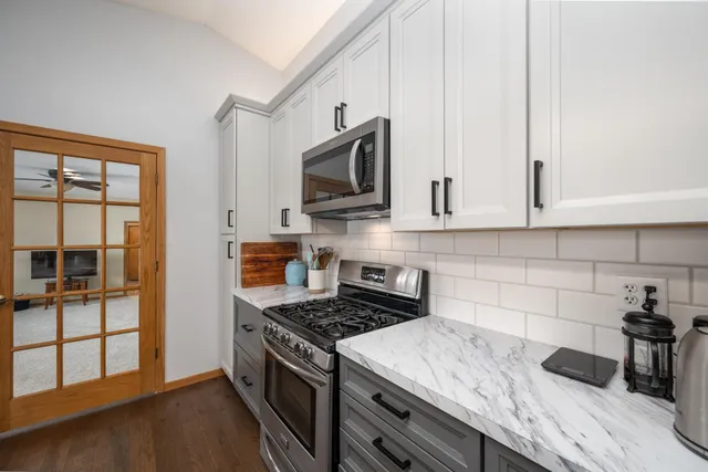 $540,000 | 2061 10th Avenue, Star Prairie, WI 54026