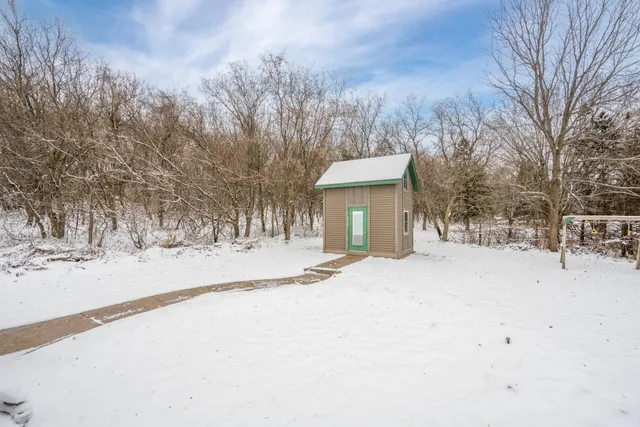 $540,000 | 2061 10th Avenue, Star Prairie, WI 54026