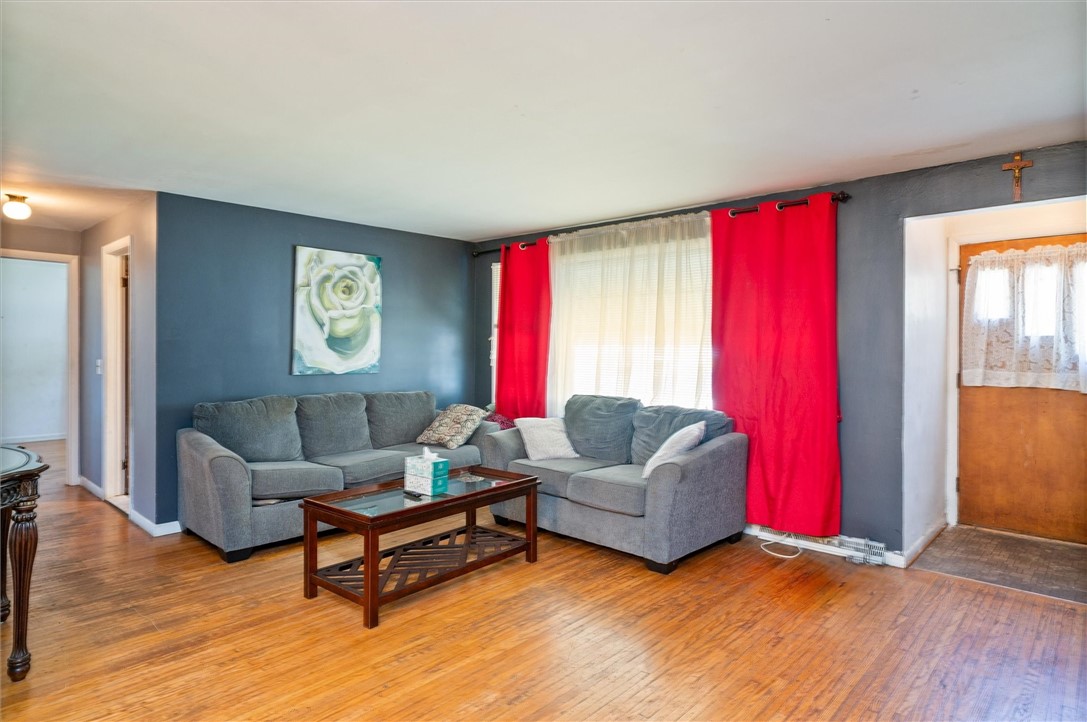 75 Everclay Drive Greece, NY 14616 - Photo 4 of 25